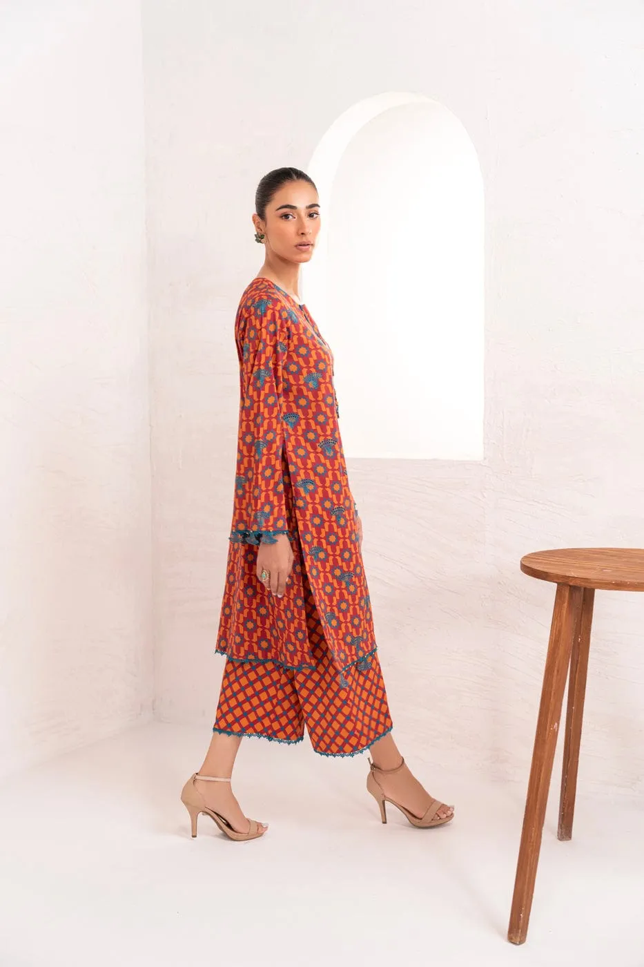 2 Pc Embroidered Lawn Viscose Suit With Lawn Viscose Trouser