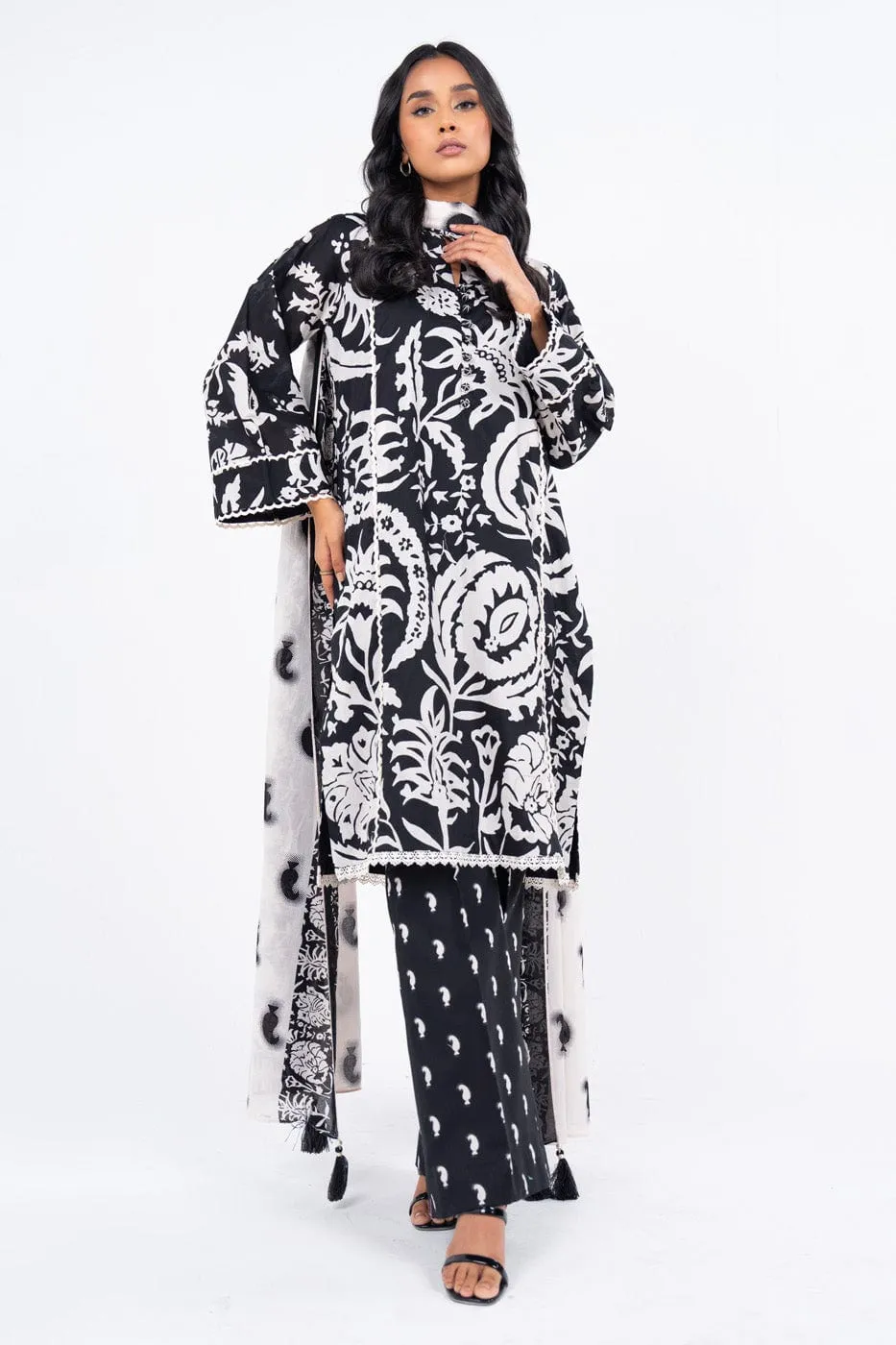 3 Pc Printed Lawn Suit With Lawn Dupatta