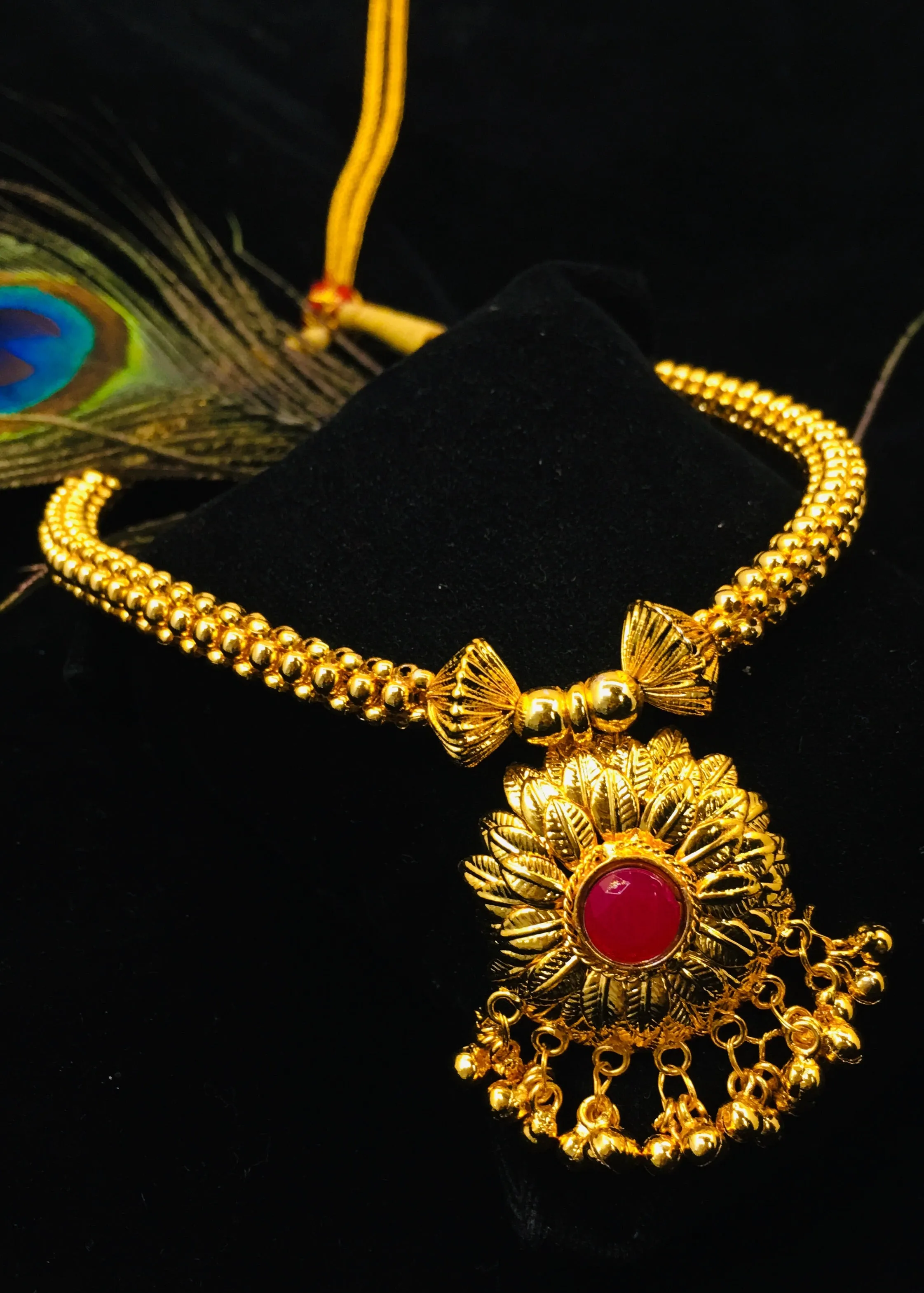 BLOSSOM PENDANT THUSHI