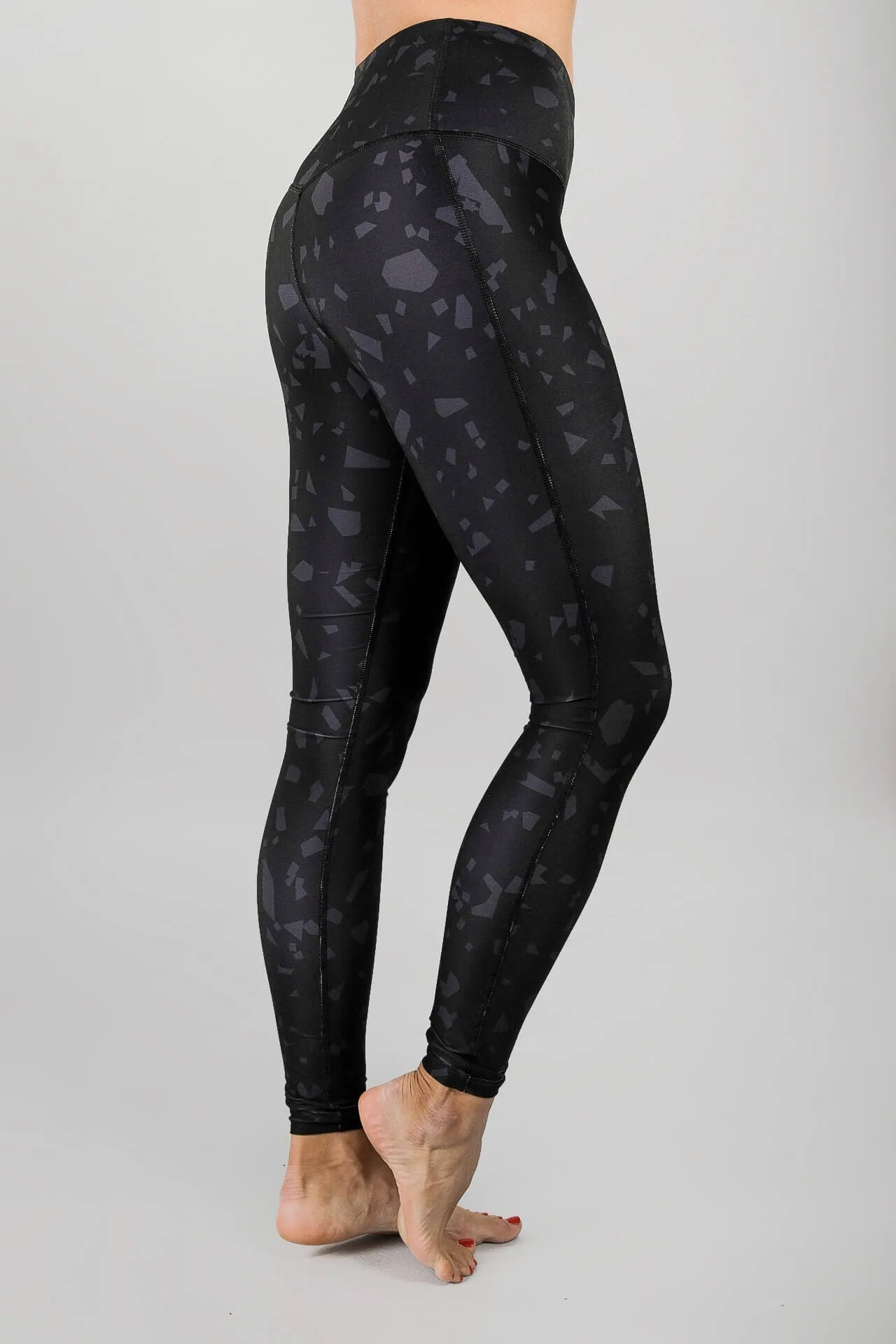 Hiker Leggings Black Terrazzo