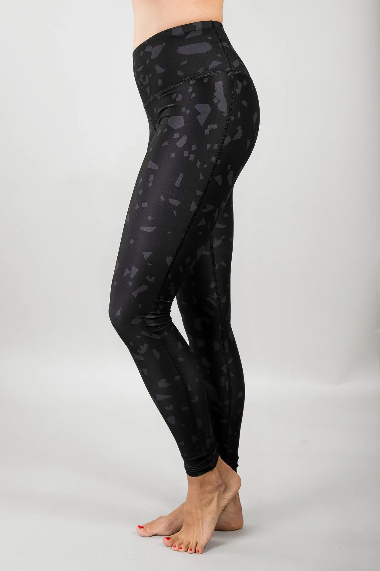 Hiker Leggings Black Terrazzo