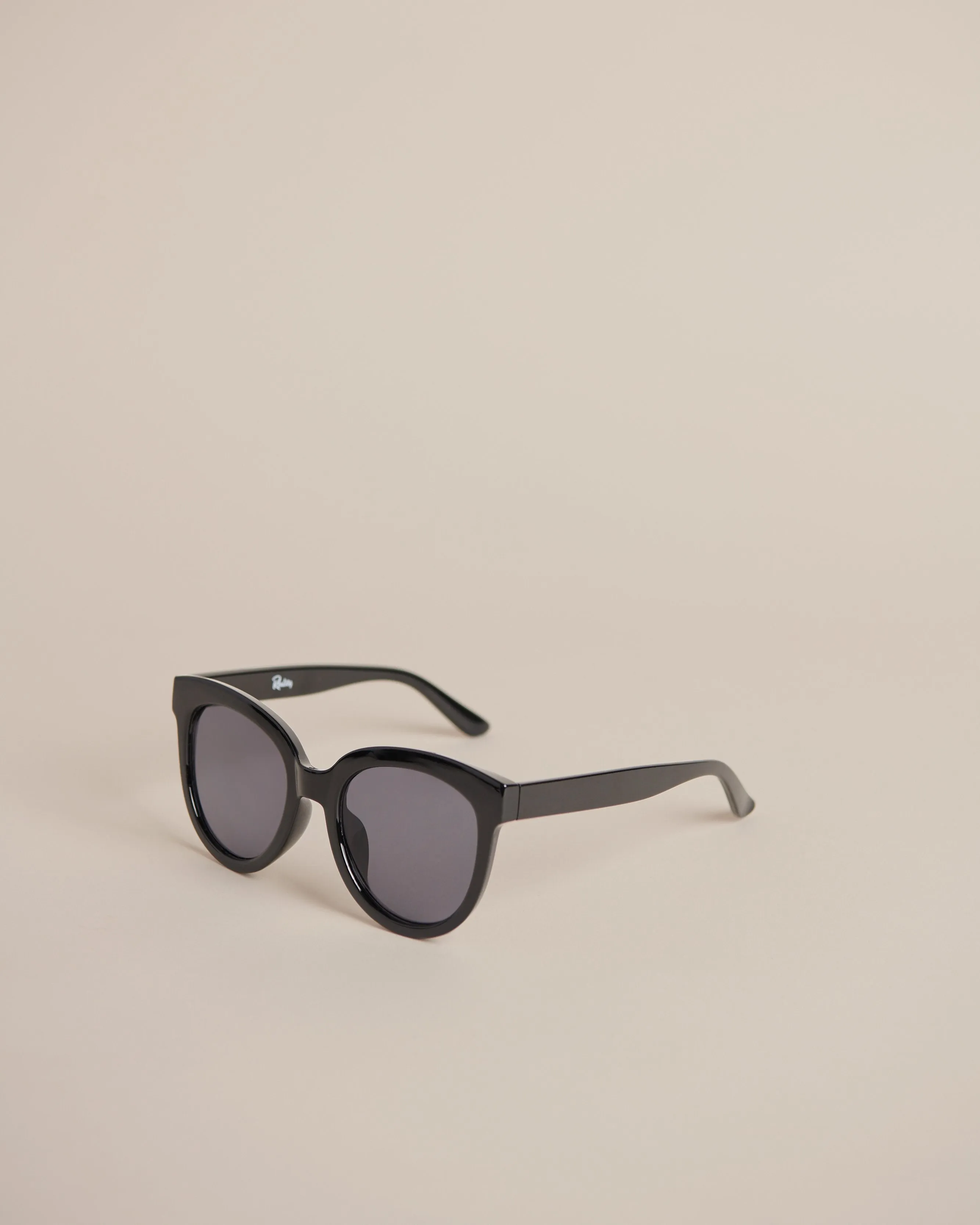 Oversized Teardrop Sunglasses