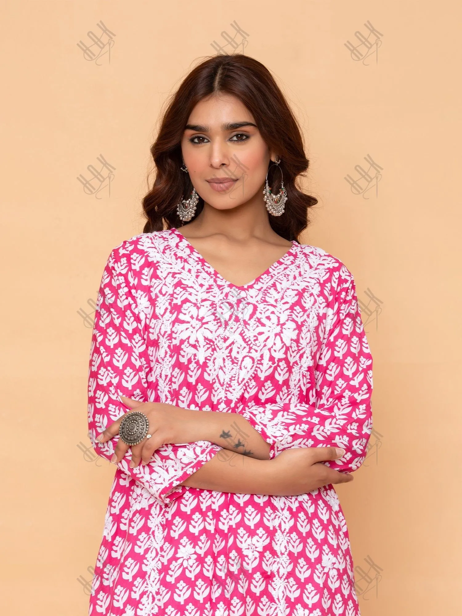 Saba Chikankari Kurta in Muslin - Pink