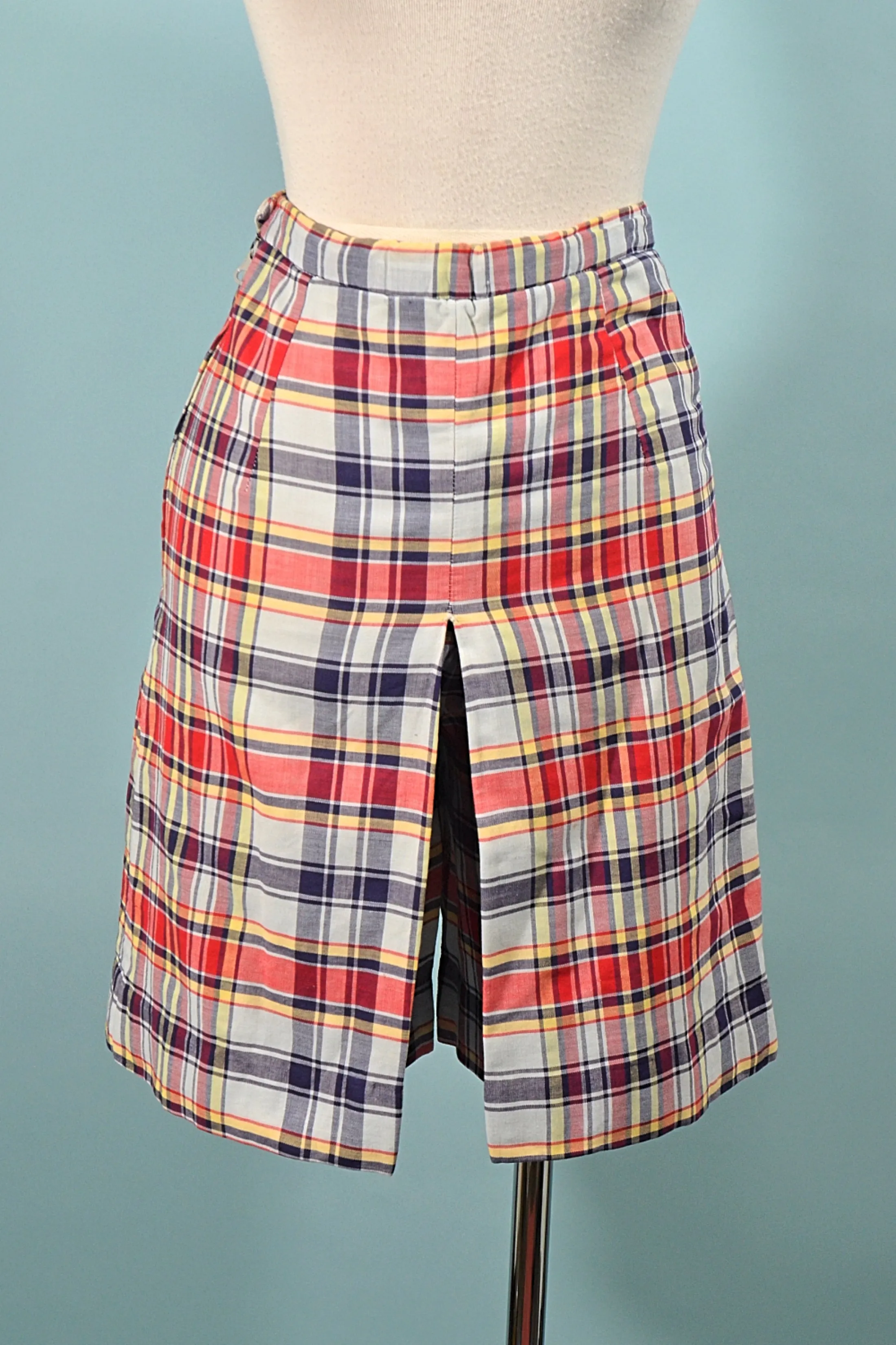 SOLD 60s Madras Plaid Shorts/Top Set, 2 Piece Set Skort & Top XS